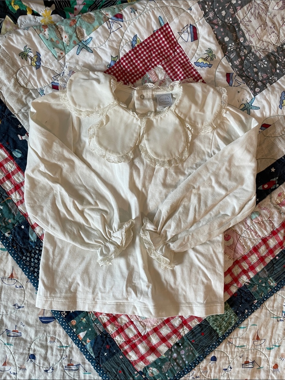 Girls' White Lace-Trim Long Sleeve Top